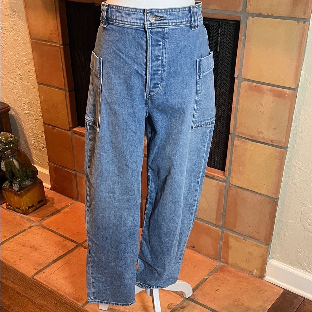 Joe’s The Phoebe Patch Pocket Crop Jeans, size 29